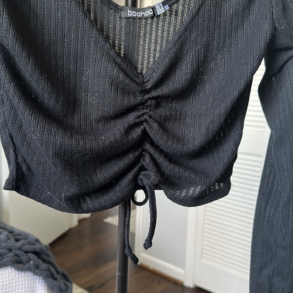 Boohoo Crop Top - Picture 3 of 8